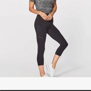 lululemon athletica Speed Up Crop 21in